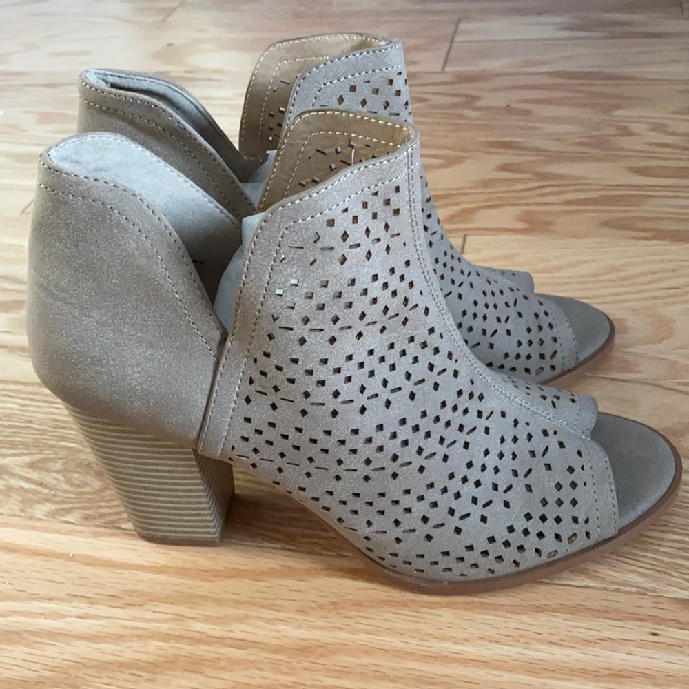 Restricted Wink Wink Laser-Cut Block Heel Bootie.NEW WITHOUT BOX/NEVER WORN.